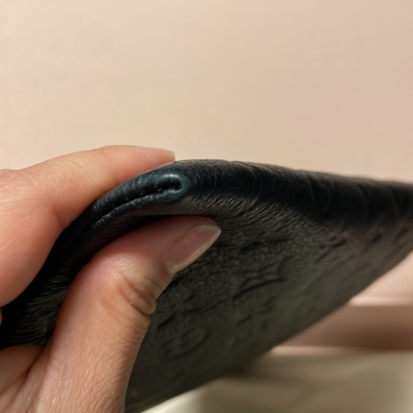 Daily pouch in black with receipt and box - Picture 13 of 14